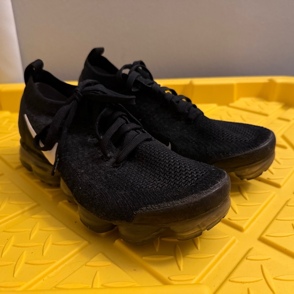 Nike Air Vapormax Flyknit Sneakers